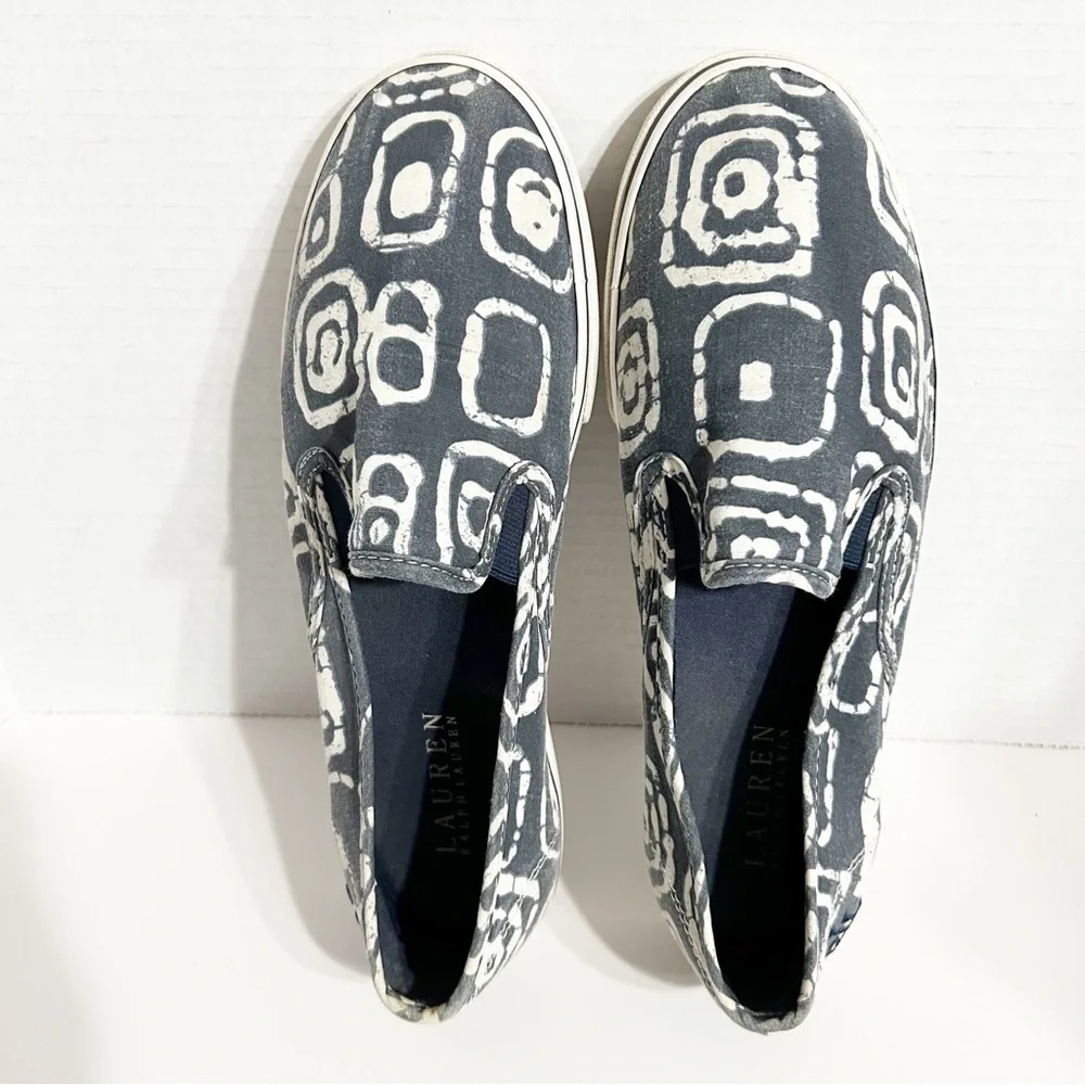 Lauren Ralph Lauren Janis Batik Tribal Print Slip On Cotton Canvas Sneakers 💙🤍